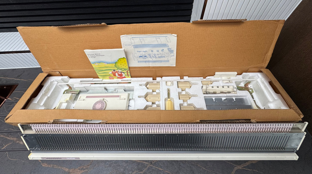 Brother KR 260 ribber Attachment Like New in Original Box