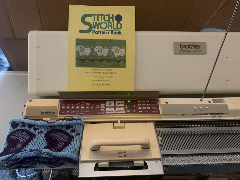 Brother knitting machine KH950i + KR850 ribber + cable + Design-a-knit 9 Package