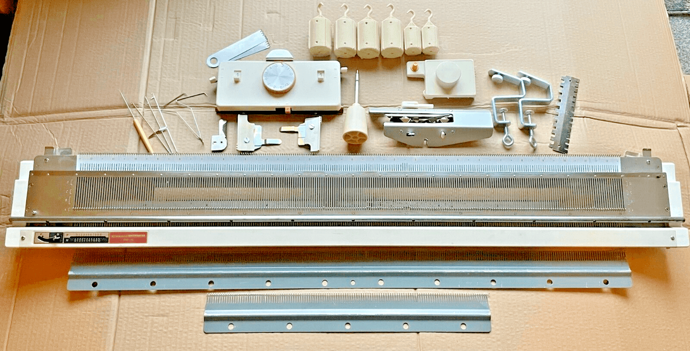 knitting machine Sk830 silver reed + ribber Frp70 knitting package —  machine4u