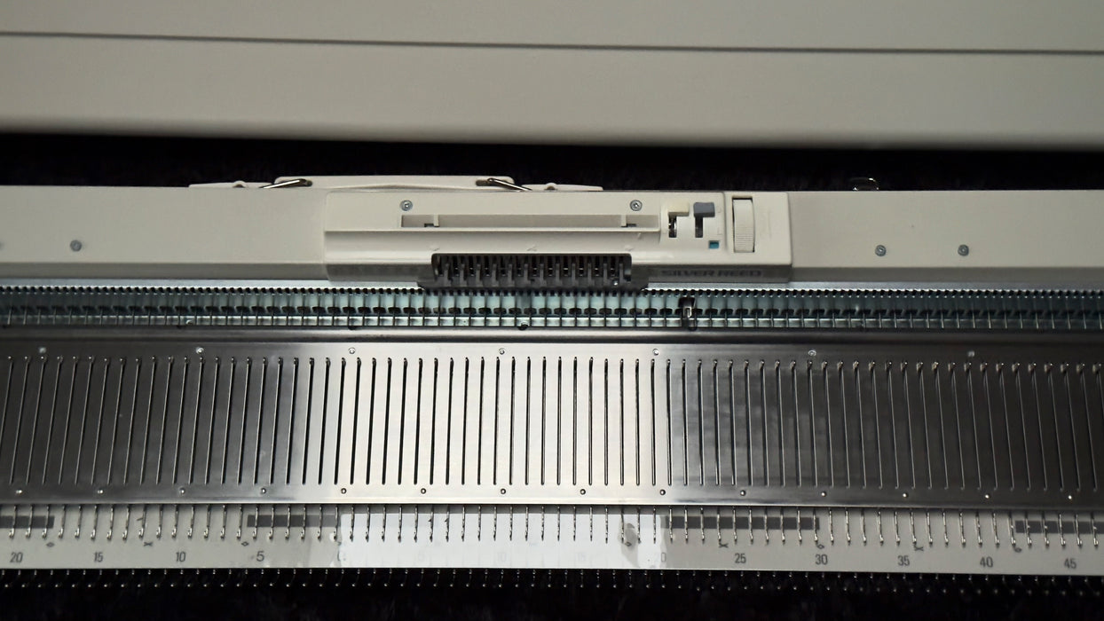 Silver Reed SK155 Chunky Punchcard Knitting Machine 9mm (Reconditioned)