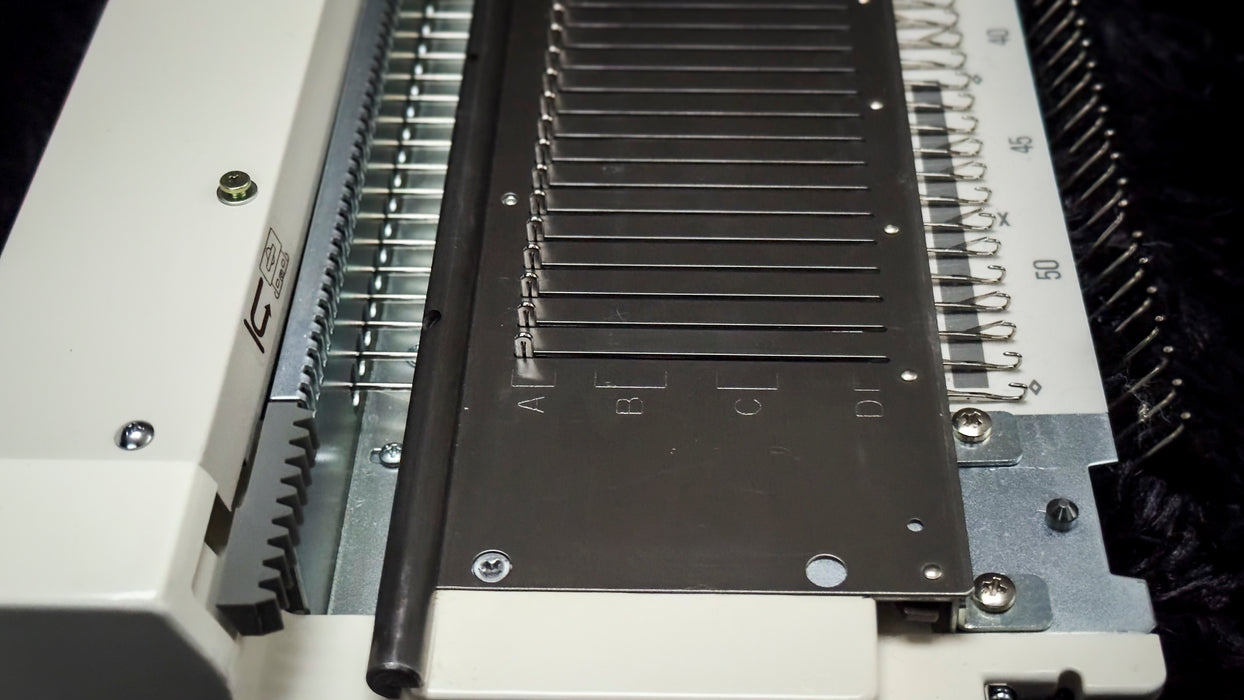Silver Reed SK155 Chunky Punchcard Knitting Machine 9mm (Reconditioned)
