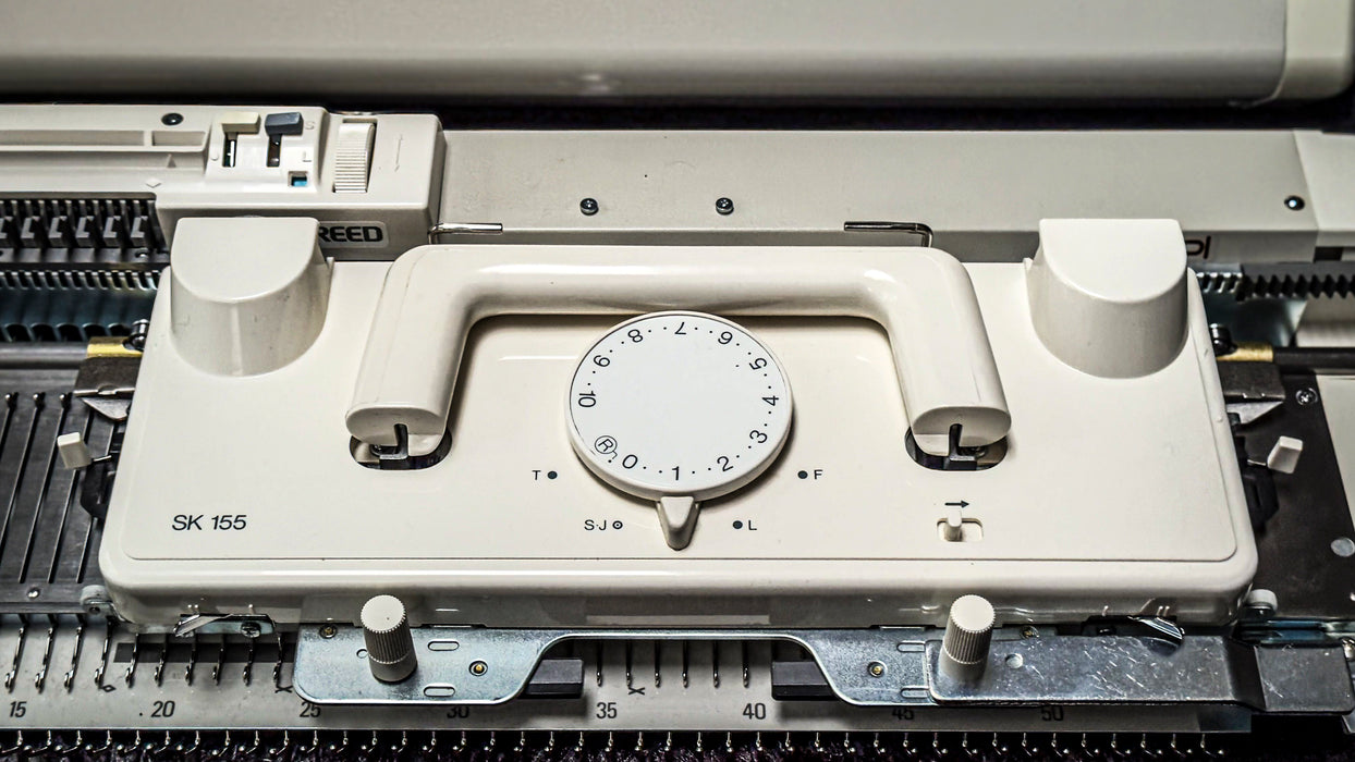 Silver Reed SK155 Chunky Punchcard Knitting Machine 9mm (Reconditioned)