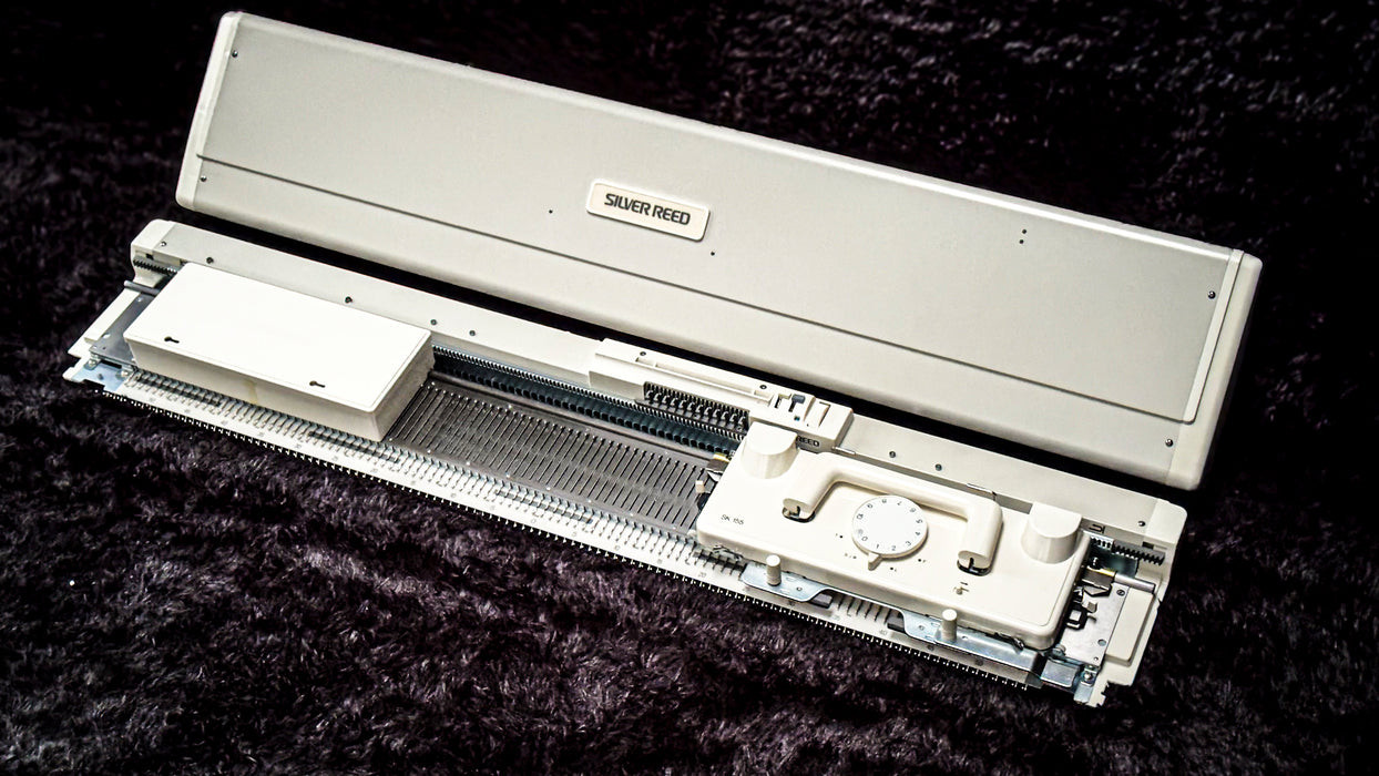 Silver Reed SK155 Chunky Punchcard Knitting Machine 9mm (Reconditioned)